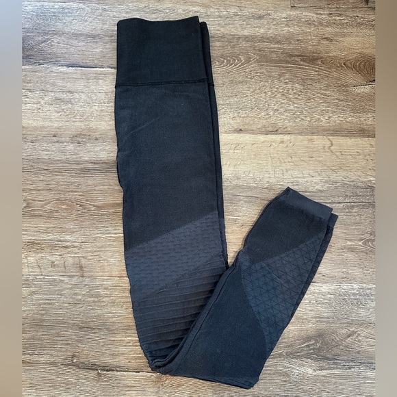 SPANX Seamless Moto Leggings - Picture 2 of 6